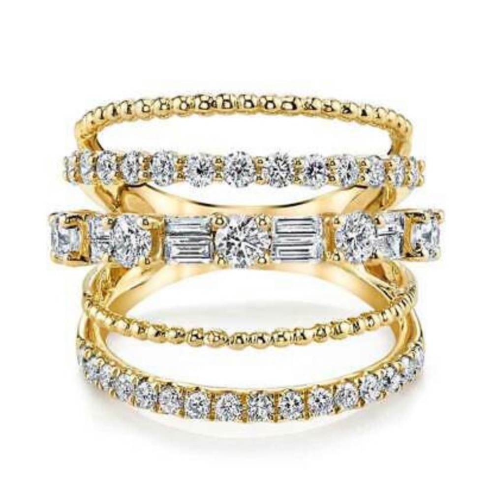 NEW Luxury 18k Yellow Gold Plated Ring - Picture 1 of 4